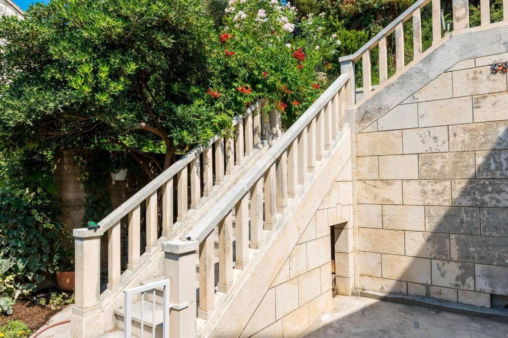 Betanija & Arijana Bayview Studio Apartments Dubrovnik Ngoại thất bức ảnh